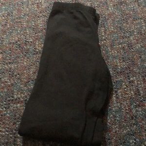 Black leggings
